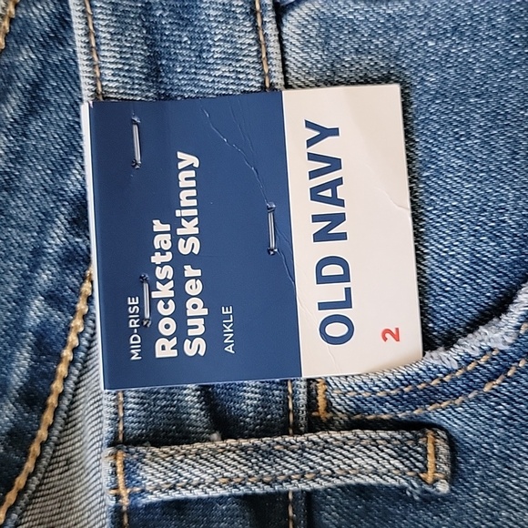 Old Navy Jeans - Picture 2 of 5